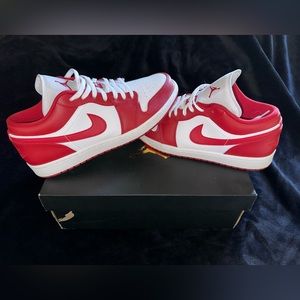 Jordan 1 low gym reds
